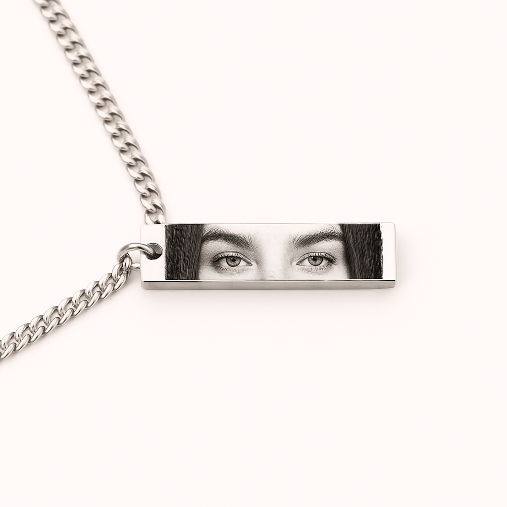 Lunarosa® | Collana occhi personalizzata